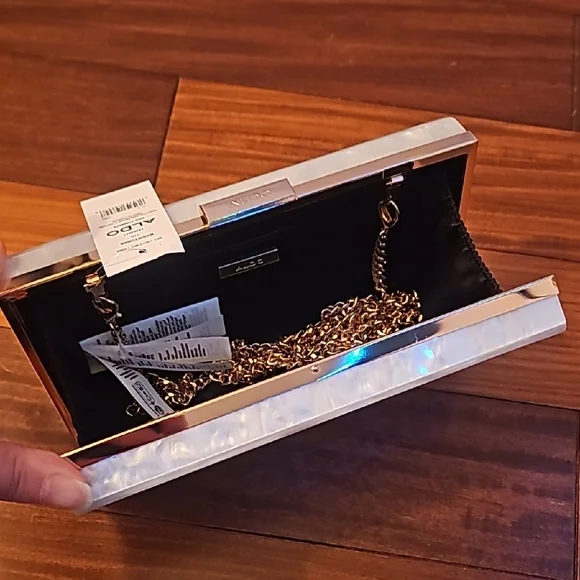 White and Gold Bride2Be Clutch - Picture 3 of 6